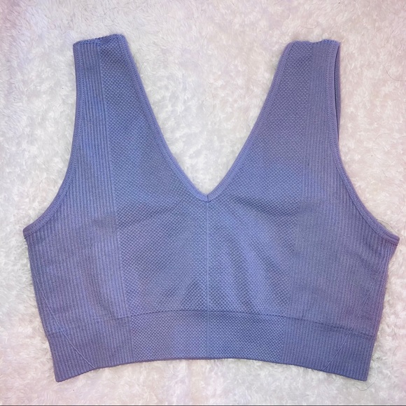 Lilac Monochrome Workout Set - Picture 3 of 3